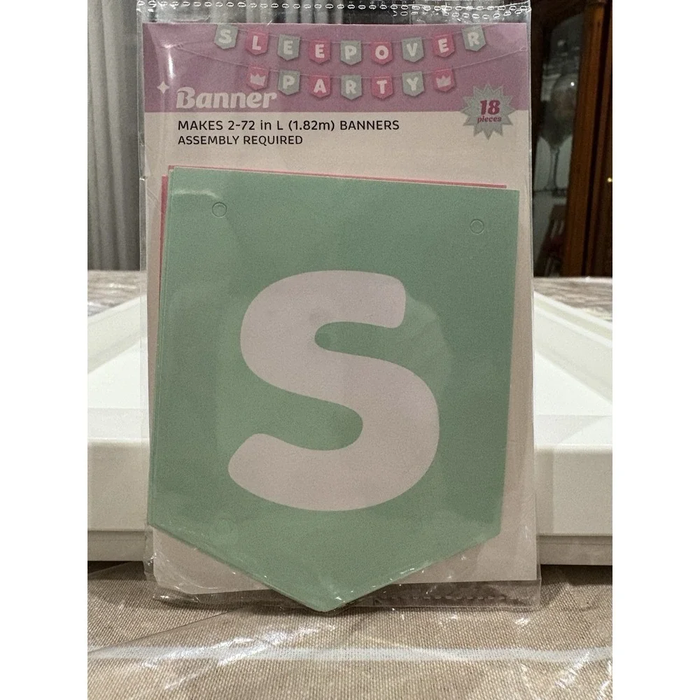 Sleepover Party Banner makes 2-72